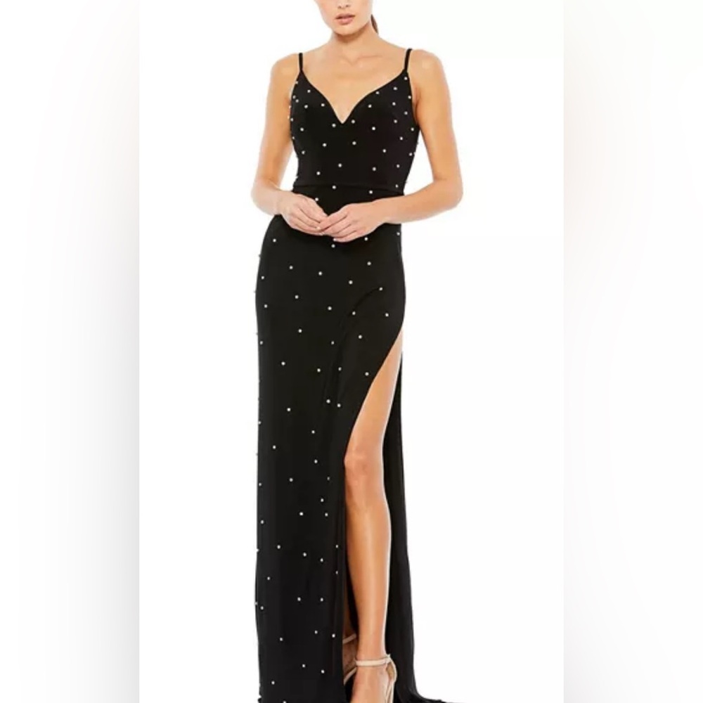Long Formal Black Dress by Mac Duggal size 12